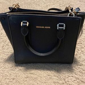 Small Michael Kors Crossbody